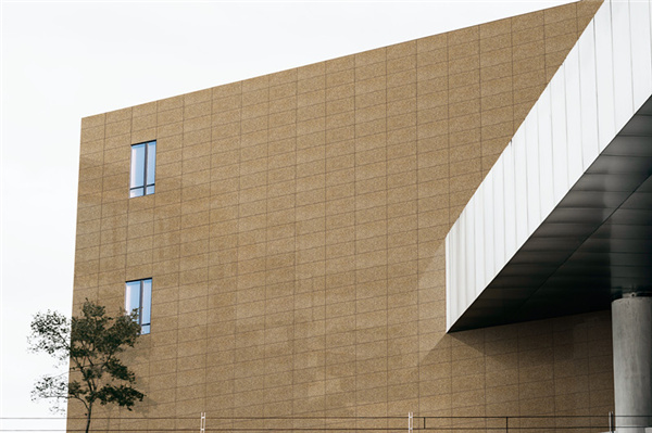 LA'BOBO建筑幕墙应用 | 无法阻挡的创新与替代