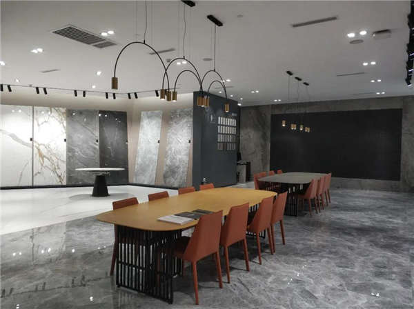 东鹏VR全景展厅惊艳上线，“看见”未来