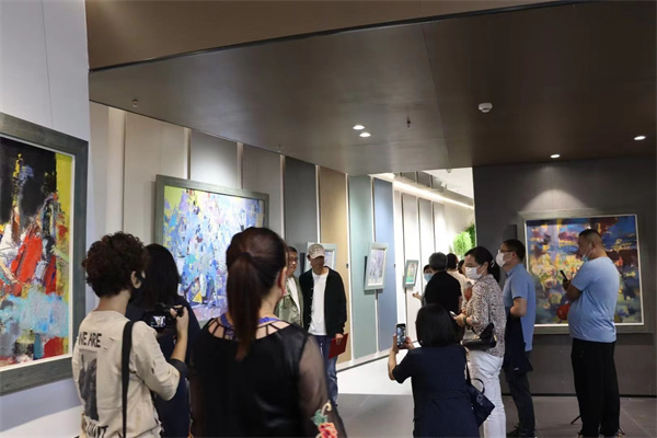 缇香美术馆开馆 当艺术遇上艺术 ——对话郑鲁青绘画艺术展
