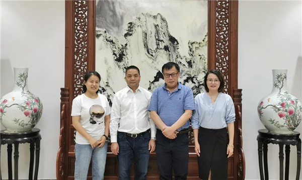 “探迹·建陶桥头堡”之汇亚冼明宽： 倾听、尊重时代的需求，拥抱变化主动出击