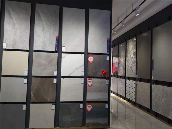 宝罗拉瓷砖怀集直营店隆重开业，拉开宝罗拉瓷砖直营模式序幕