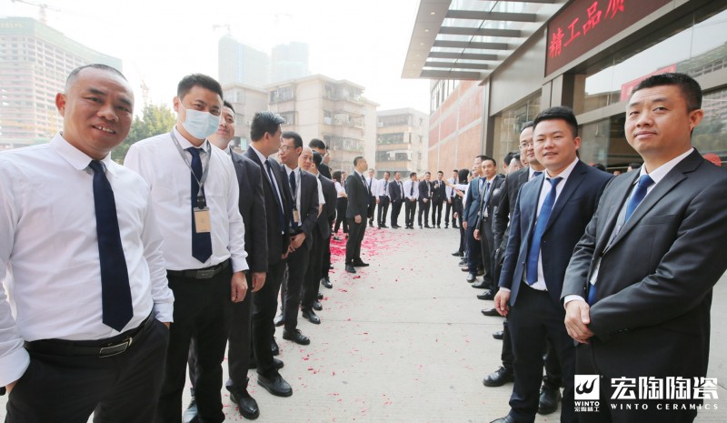 宏陶陶瓷丨开工大吉，2021飞犇向前！