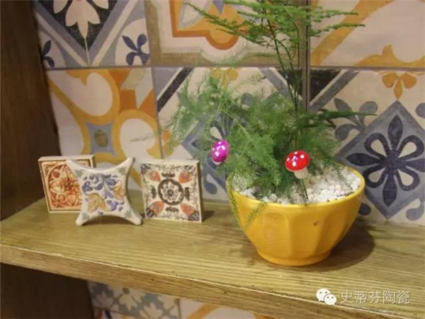 史蒂芬瓷砖