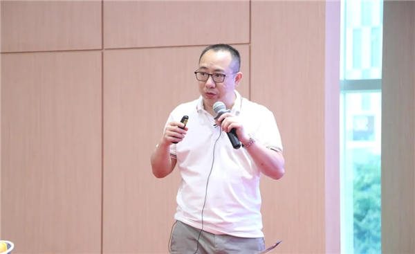 新明珠陶瓷石墨烯发热瓷砖成功研发