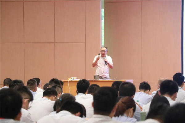 新明珠陶瓷石墨烯发热瓷砖成功研发