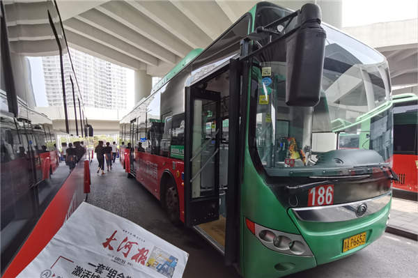 新中源投入逾百万，千里移动“霸屏”引爆郑州