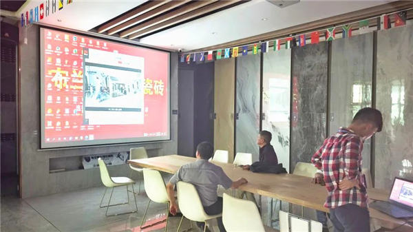 携手赢未来:湖南邵阳姜总、杨总三次考察市场终选布兰顿大理石瓷砖