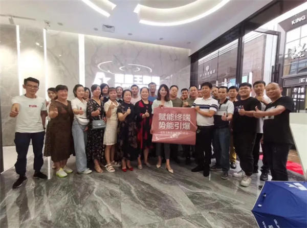 冠星王陶瓷全面推进区域中心仓运营模式,助力终端快速下沉市场