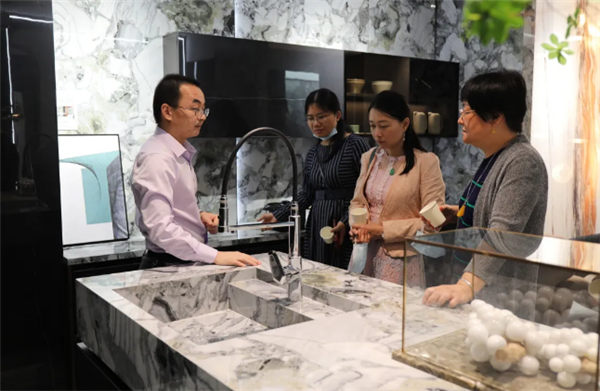 广东省博物馆与中国建筑陶瓷博物馆开展项目共建