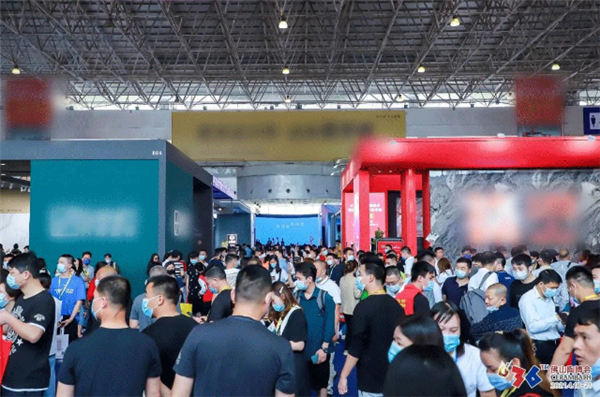 深度解密:看五月玫瑰瓷砖如何玩转36届陶博会
