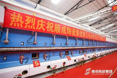 金岩奖｜哪个岩板品牌的工厂最“豪横”？这9个必须榜上有名！