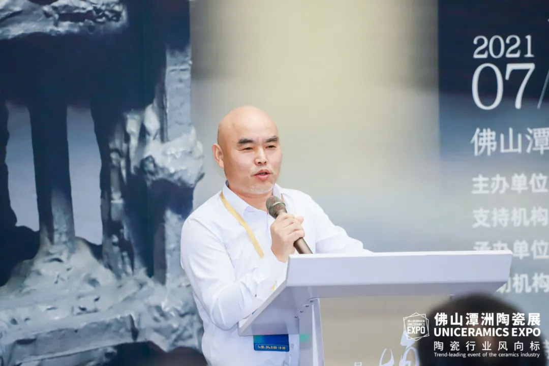 400+陶企云集，20+重磅活动，2021佛山潭洲陶瓷展开幕首日人气火爆！