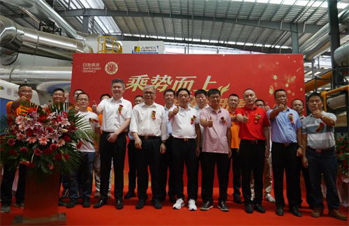 火力全开:白兔瓷砖开启智能制造新时代