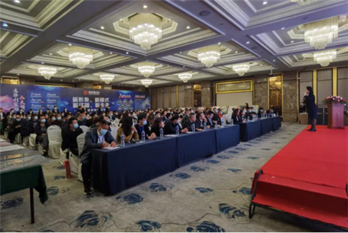 “新形象･新模式･新征程･新起点”，利家福瓷砖品牌财富峰会--郑州站完美落幕！