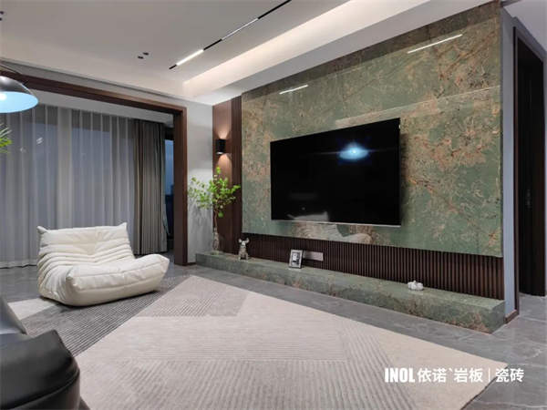 依诺高级灰遇见“氧气绿”，打造125㎡会呼吸的家