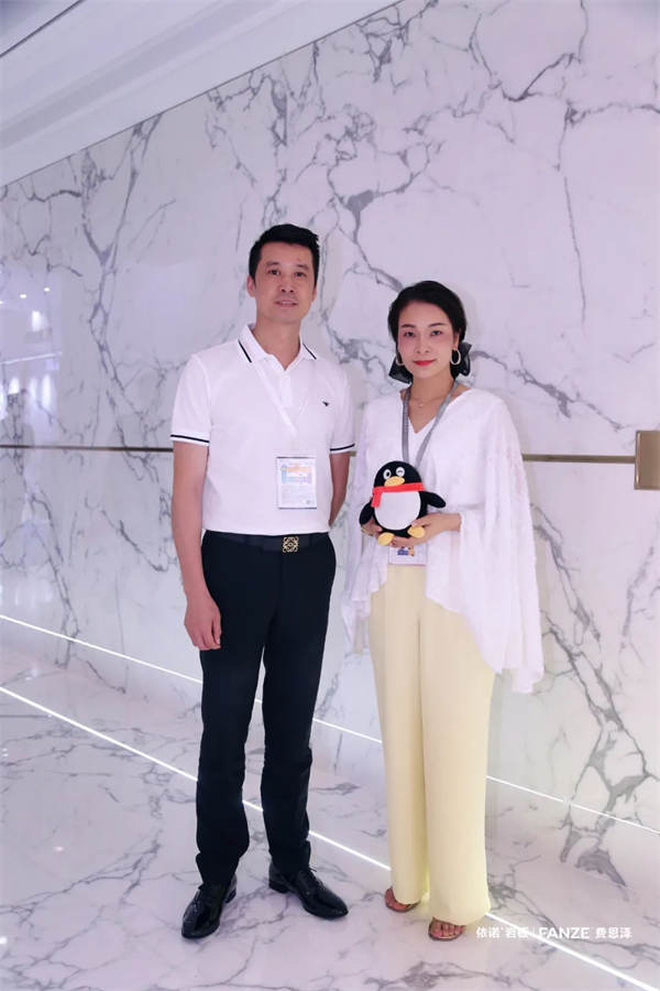 依诺企业×厦门石材展【中国白】展馆人气火爆，盛况一睹为快