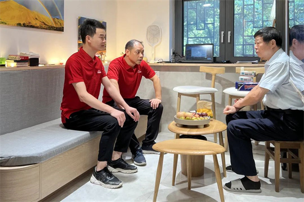 致敬榜样人物，马可波罗瓷砖打造温暖新家