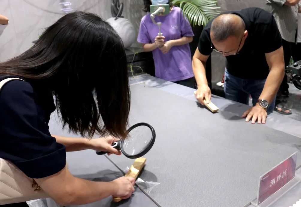 万众期待！宏宇2023旗舰级新品，素色-素奢进化论