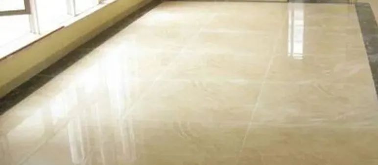 客厅瓷砖怎么选？网友踩过的这些坑可得注意了！
