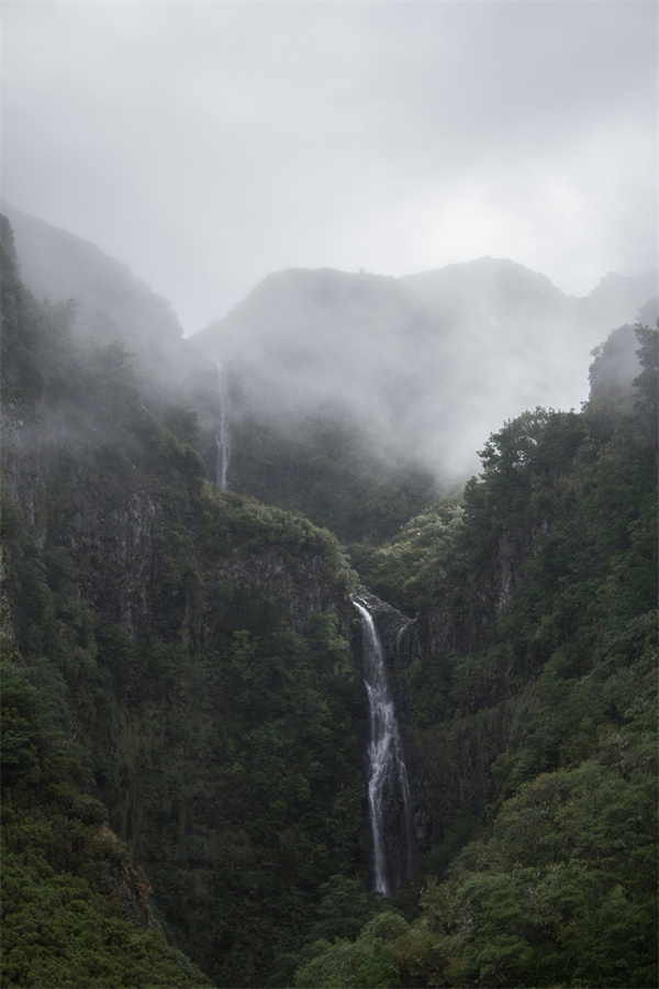 初生肌感，舒适有度 | 顺辉瓷砖·岩板750x1500mm肌肤釉新品加推