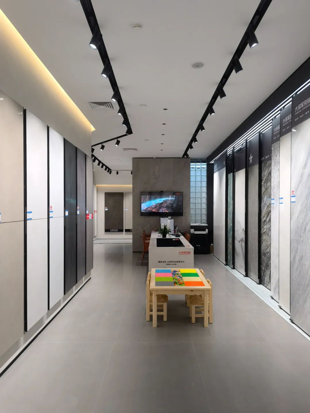 新店鉴赏 | 大将军瓷砖西安旗舰店，进阶高颜值美学范本！