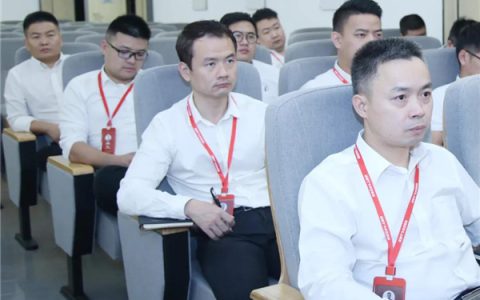 KMY十月内部培训会 | 夯实技能，笃行致远！