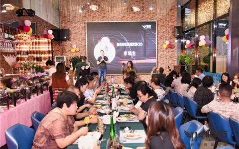 恒佑岩板媒体发布会，探讨未来新趋势：瓷砖行业必然会岩板化
