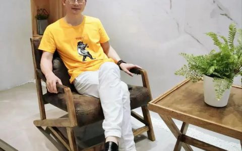 门店翻新助业绩提升70%+！经销商：21年来做萨米特瓷砖很省心