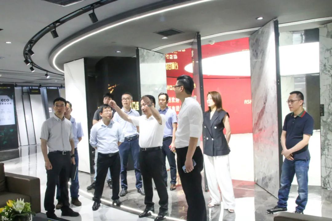 聚力合作，共赢发展 | 上海中环集团领导一行莅临亚细亚华东营销中心参观考察
