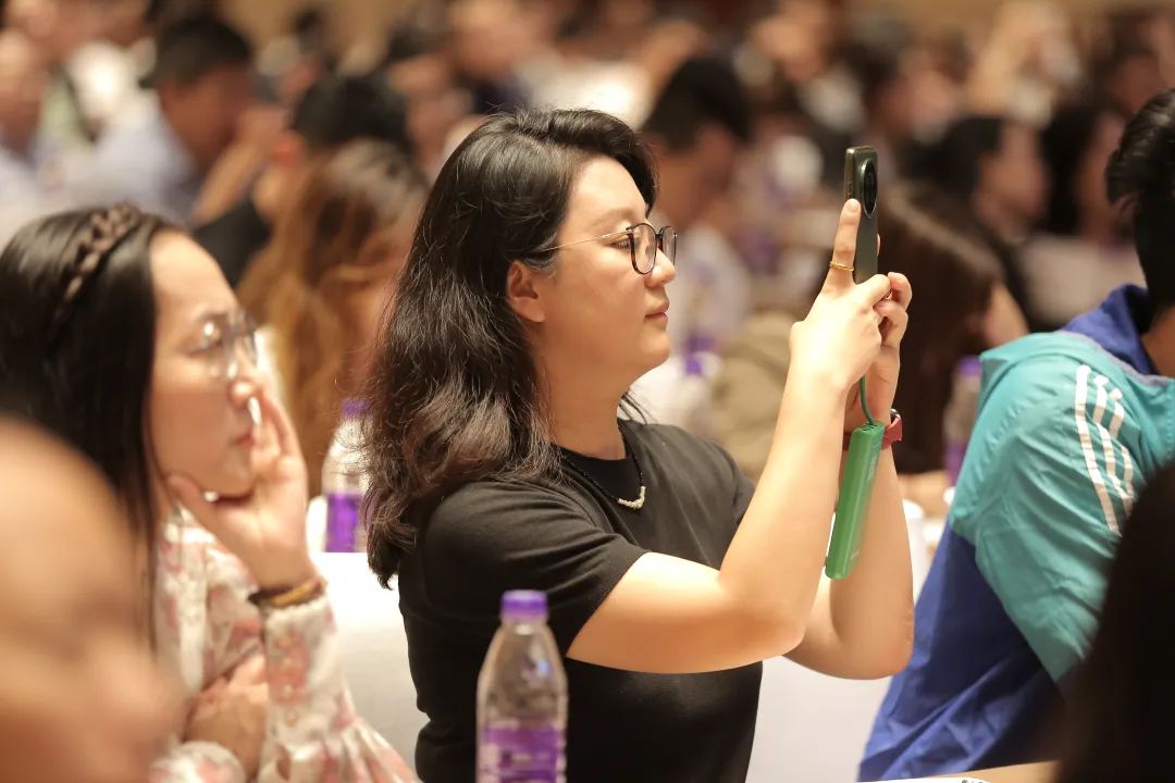 “打造超级单品”2023第三届陶瓷行业产品经理大会举行