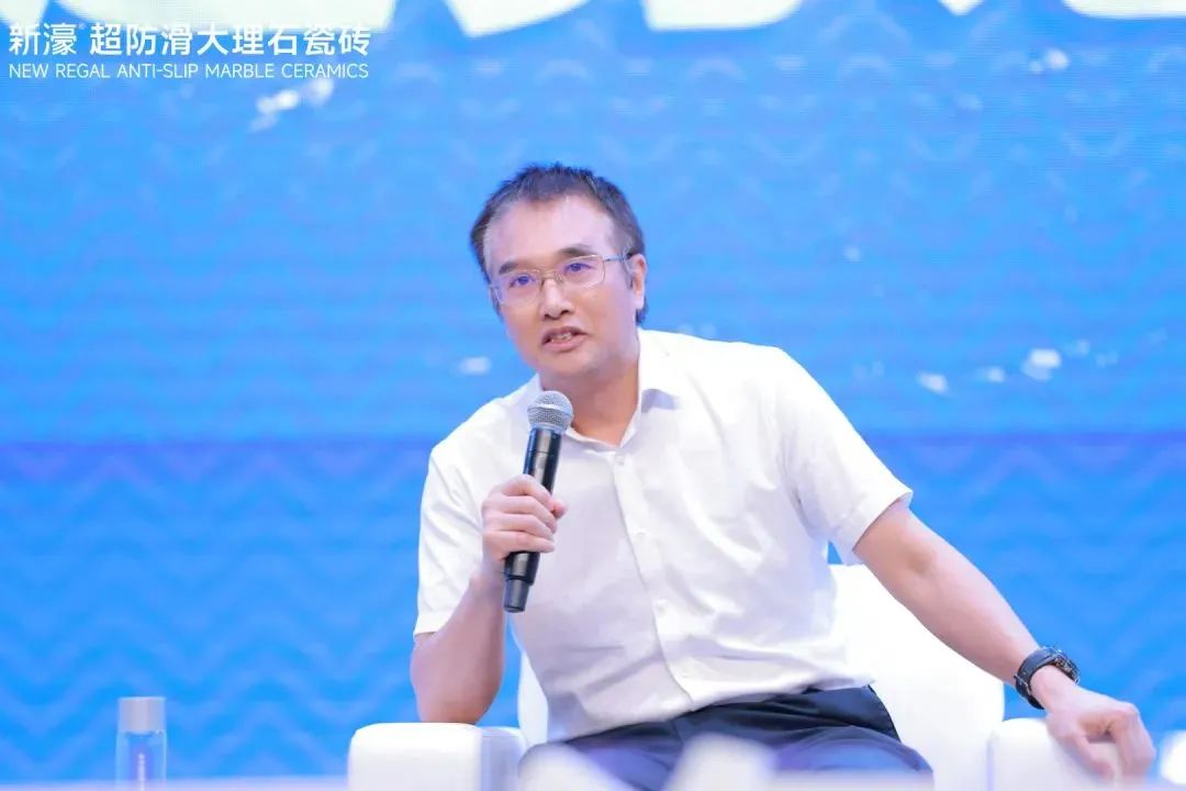 超超超超超超防滑 | 新濠品牌战略升级暨二代超防滑新品发布会圆满成功！