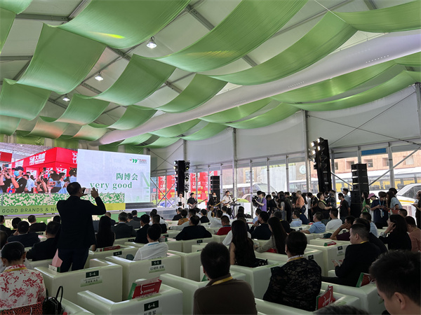 第39届中国（佛山）国际陶瓷及卫浴博览交易会开幕仪式圆满举行