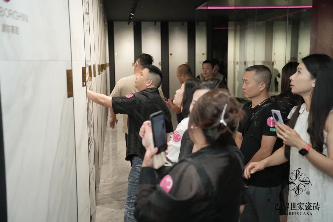 进化的力量——巴黎世家瓷砖十周年观察