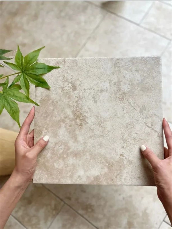 莱姆石瓷砖：细腻质感与高级美的完美融合
