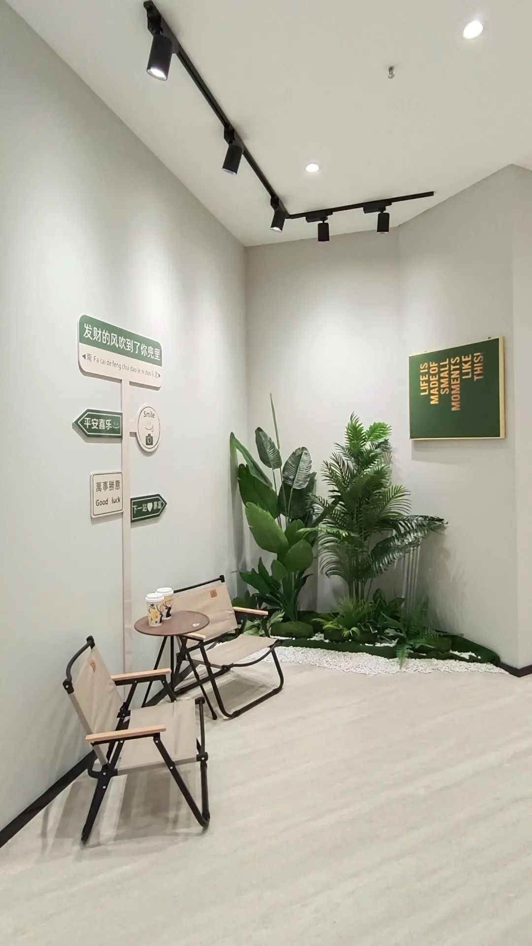 境·砖·意：探索新门店的设计之旅｜湖北武汉斯米克瓷砖展厅焕新
