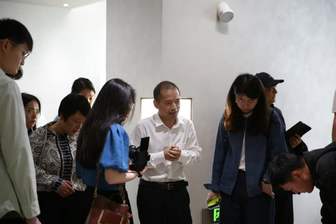 产学研联 创新发展 | 景德镇陶瓷大学一行莅临欧神诺开展项目调研